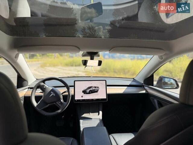 Серый Тесла Model Y, объемом двигателя 0 л и пробегом 71 тыс. км за 29000 $, фото 21 на Automoto.ua