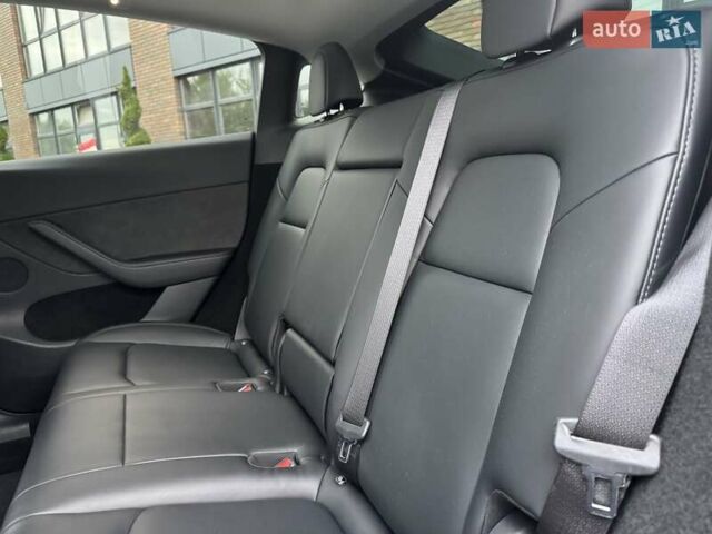 Сірий Тесла Model Y, об'ємом двигуна 0 л та пробігом 17 тис. км за 35999 $, фото 64 на Automoto.ua