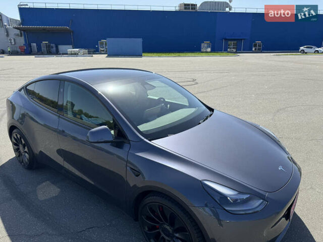 Серый Тесла Model Y, объемом двигателя 0 л и пробегом 28 тыс. км за 29000 $, фото 25 на Automoto.ua
