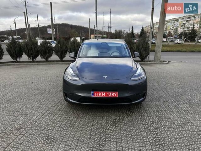 Серый Тесла Model Y, объемом двигателя 0 л и пробегом 24 тыс. км за 28399 $, фото 10 на Automoto.ua