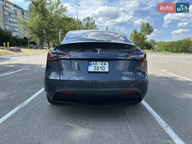 Серый Тесла Model Y, объемом двигателя 0 л и пробегом 9 тыс. км за 28900 $, фото 7 на Automoto.ua