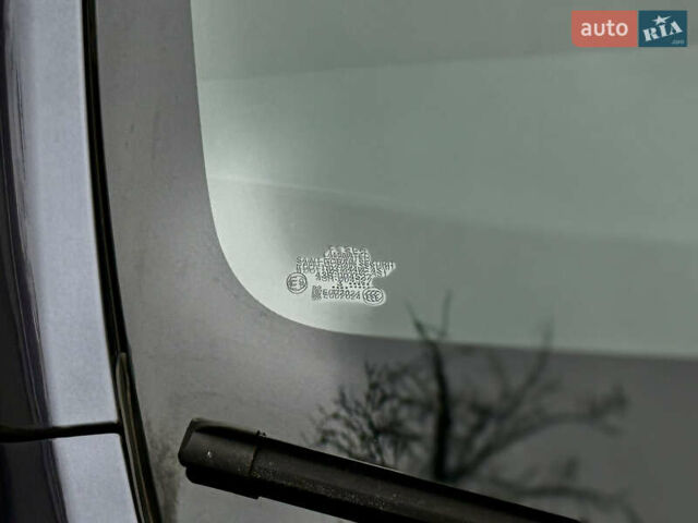 Сірий Тесла Model Y, об'ємом двигуна 0 л та пробігом 35 тис. км за 27999 $, фото 42 на Automoto.ua