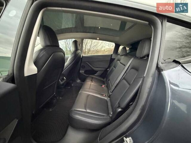 Сірий Тесла Model Y, об'ємом двигуна 0 л та пробігом 70 тис. км за 31500 $, фото 33 на Automoto.ua