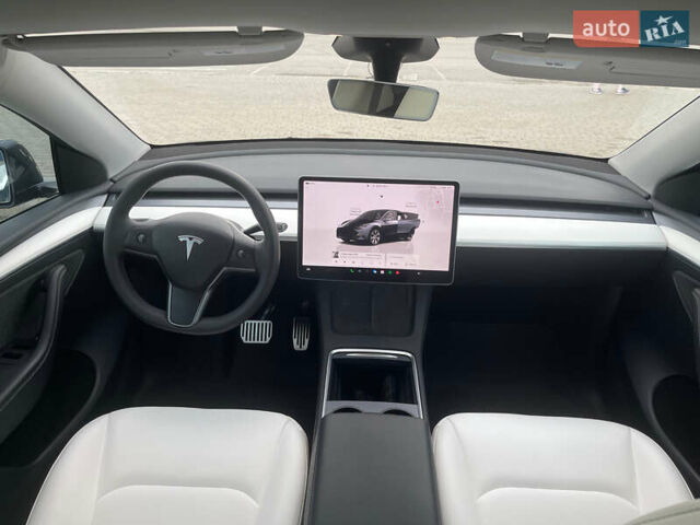 Сірий Тесла Model Y, об'ємом двигуна 0 л та пробігом 25 тис. км за 35400 $, фото 8 на Automoto.ua
