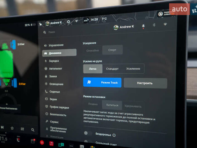 Серый Тесла Model Y, объемом двигателя 0 л и пробегом 61 тыс. км за 32500 $, фото 26 на Automoto.ua