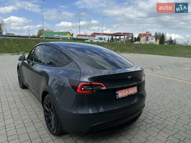 Серый Тесла Model Y, объемом двигателя 0 л и пробегом 9 тыс. км за 28950 $, фото 11 на Automoto.ua