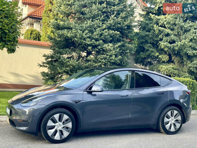 Серый Тесла Model Y, объемом двигателя 0 л и пробегом 21 тыс. км за 25300 $, фото 9 на Automoto.ua