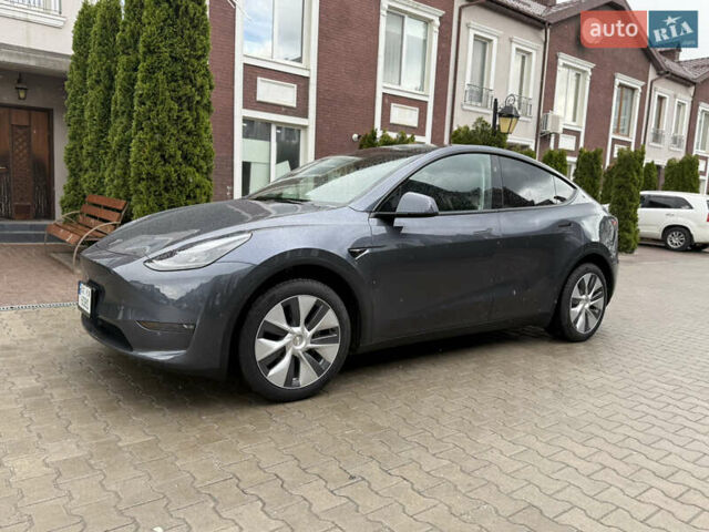 Серый Тесла Model Y, объемом двигателя 0 л и пробегом 18 тыс. км за 28500 $, фото 12 на Automoto.ua