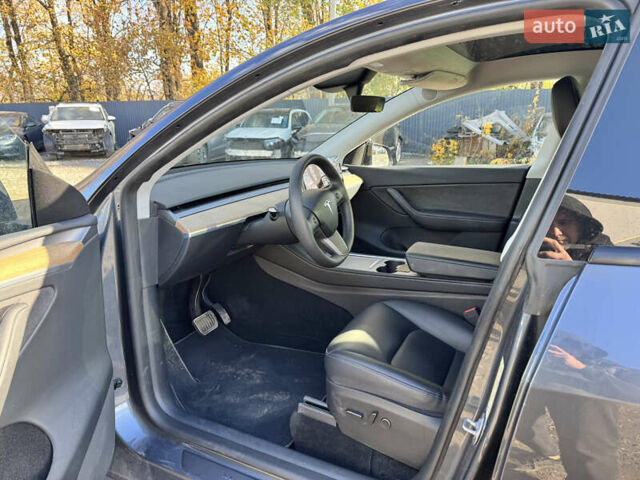Серый Тесла Model Y, объемом двигателя 0 л и пробегом 22 тыс. км за 21900 $, фото 18 на Automoto.ua
