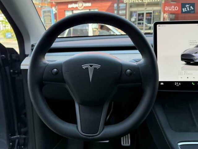Серый Тесла Model Y, объемом двигателя 0 л и пробегом 20 тыс. км за 42900 $, фото 42 на Automoto.ua