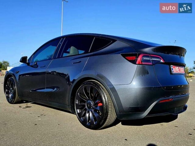 Серый Тесла Model Y, объемом двигателя 0 л и пробегом 29 тыс. км за 27900 $, фото 7 на Automoto.ua