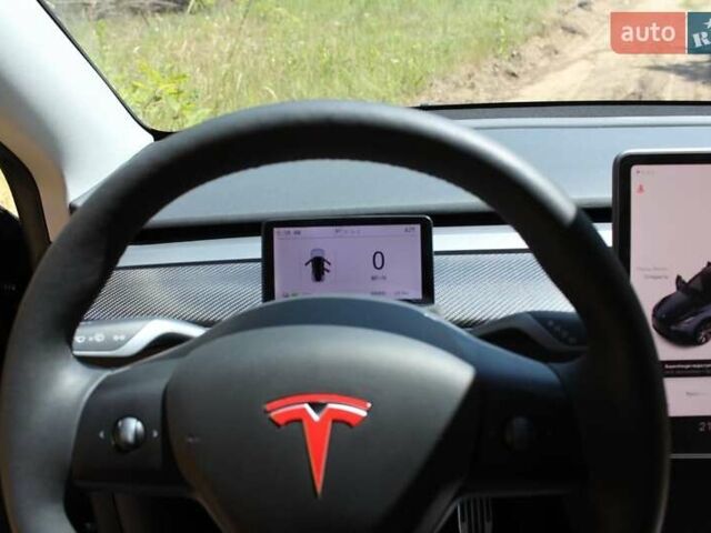 Серый Тесла Model Y, объемом двигателя 0 л и пробегом 3 тыс. км за 39000 $, фото 9 на Automoto.ua