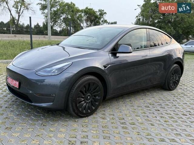 Серый Тесла Model Y, объемом двигателя 0 л и пробегом 30 тыс. км за 26500 $, фото 8 на Automoto.ua