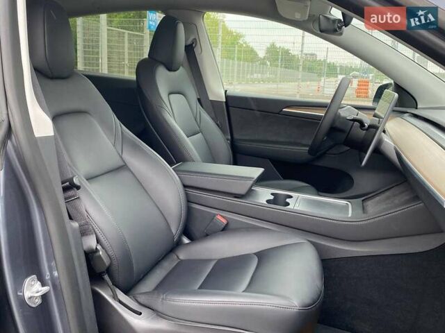 Сірий Тесла Model Y, об'ємом двигуна 0 л та пробігом 9 тис. км за 32490 $, фото 14 на Automoto.ua