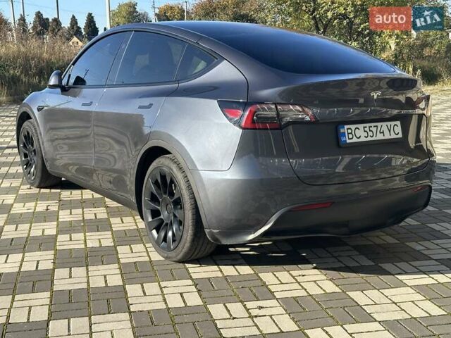 Серый Тесла Model Y, объемом двигателя 0 л и пробегом 35 тыс. км за 26700 $, фото 10 на Automoto.ua