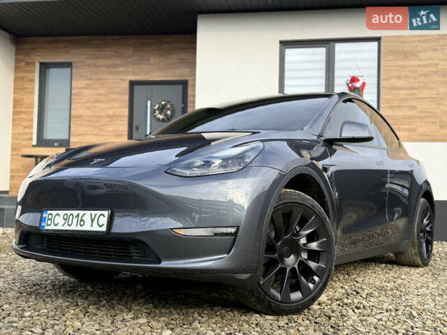 Сірий Тесла Model Y, об'ємом двигуна 0 л та пробігом 28 тис. км за 27900 $, фото 7 на Automoto.ua