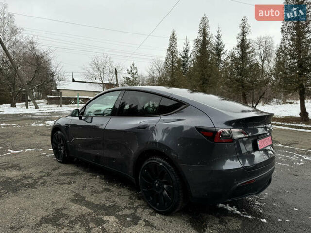 Серый Тесла Model Y, объемом двигателя 0 л и пробегом 28 тыс. км за 28200 $, фото 11 на Automoto.ua