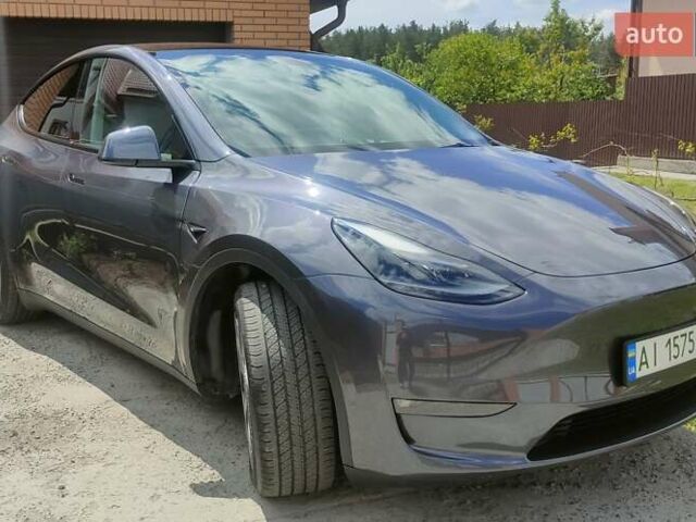 Серый Тесла Model Y, объемом двигателя 0 л и пробегом 30 тыс. км за 32350 $, фото 9 на Automoto.ua