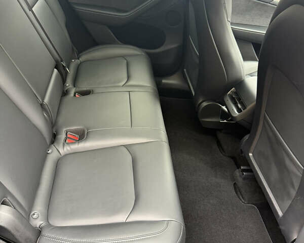 Сірий Тесла Model Y, об'ємом двигуна 0 л та пробігом 101 тис. км за 25000 $, фото 5 на Automoto.ua