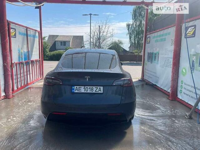 Серый Тесла Model Y, объемом двигателя 0 л и пробегом 11 тыс. км за 37500 $, фото 3 на Automoto.ua
