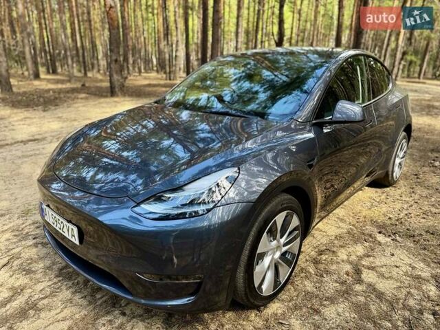 Серый Тесла Model Y, объемом двигателя 0 л и пробегом 15 тыс. км за 27100 $, фото 17 на Automoto.ua