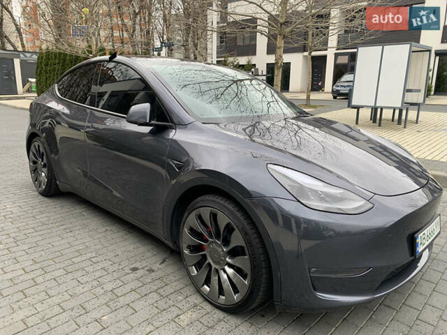 Серый Тесла Model Y, объемом двигателя 0 л и пробегом 24 тыс. км за 35000 $, фото 7 на Automoto.ua