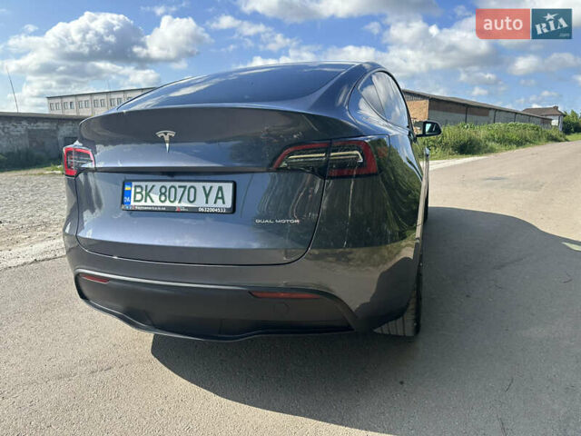 Сірий Тесла Model Y, об'ємом двигуна 0 л та пробігом 32 тис. км за 24700 $, фото 7 на Automoto.ua