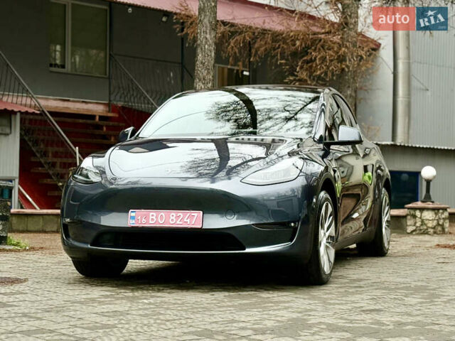 Сірий Тесла Model Y, об'ємом двигуна 0 л та пробігом 35 тис. км за 27999 $, фото 3 на Automoto.ua