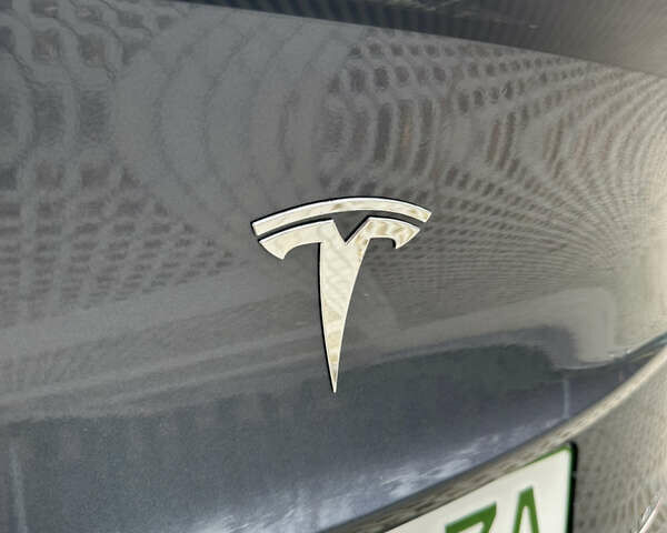 Серый Тесла Model Y, объемом двигателя 0 л и пробегом 22 тыс. км за 32000 $, фото 28 на Automoto.ua