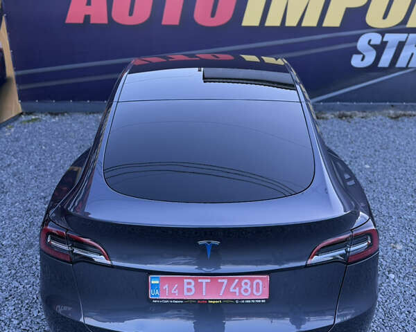 Сірий Тесла Model Y, об'ємом двигуна 0 л та пробігом 68 тис. км за 24499 $, фото 18 на Automoto.ua