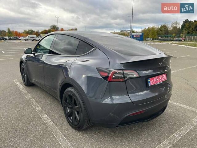 Серый Тесла Model Y, объемом двигателя 0 л и пробегом 51 тыс. км за 28900 $, фото 8 на Automoto.ua