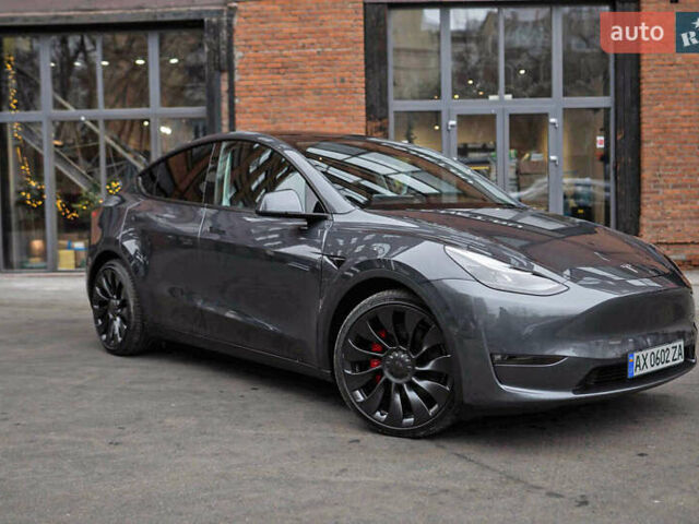 Серый Тесла Model Y, объемом двигателя 0 л и пробегом 5 тыс. км за 40900 $, фото 18 на Automoto.ua