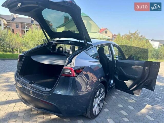 Серый Тесла Model Y, объемом двигателя 0 л и пробегом 1 тыс. км за 36000 $, фото 15 на Automoto.ua
