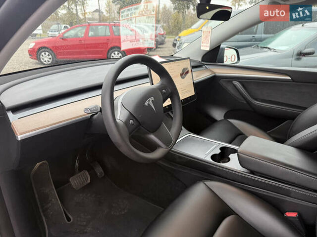 Тесла Model Y 2023 в Борисполе на Automoto.ua Серый Тесла Model Y, объемом двигателя 0 л и пробегом 4 тыс. км за 32000 $, фото 20 на Automoto.ua