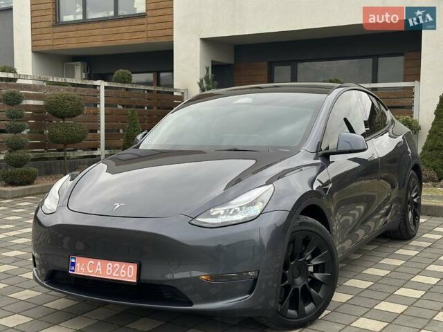 Серый Тесла Model Y, объемом двигателя 0 л и пробегом 7 тыс. км за 29950 $, фото 6 на Automoto.ua