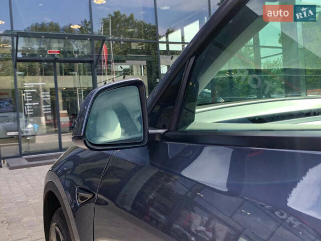 Серый Тесла Model Y, объемом двигателя 0 л и пробегом 4 тыс. км за 30000 $, фото 9 на Automoto.ua