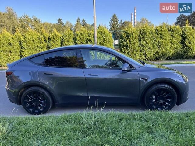 Серый Тесла Model Y, объемом двигателя 0 л и пробегом 40 тыс. км за 27700 $, фото 34 на Automoto.ua