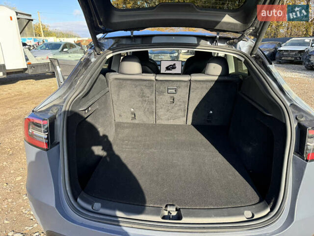 Серый Тесла Model Y, объемом двигателя 0 л и пробегом 22 тыс. км за 21900 $, фото 27 на Automoto.ua