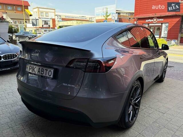 Серый Тесла Model Y, объемом двигателя 0 л и пробегом 20 тыс. км за 42900 $, фото 5 на Automoto.ua
