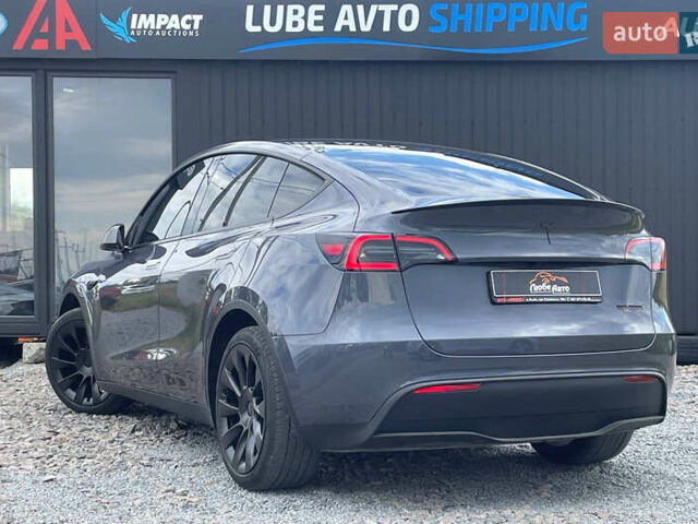 Серый Тесла Model Y, объемом двигателя 0 л и пробегом 41 тыс. км за 27500 $, фото 5 на Automoto.ua