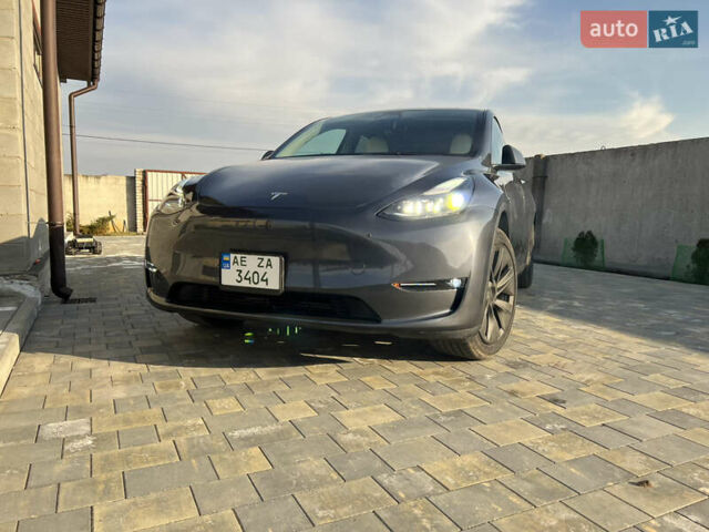Серый Тесла Model Y, объемом двигателя 0 л и пробегом 25 тыс. км за 29000 $, фото 7 на Automoto.ua