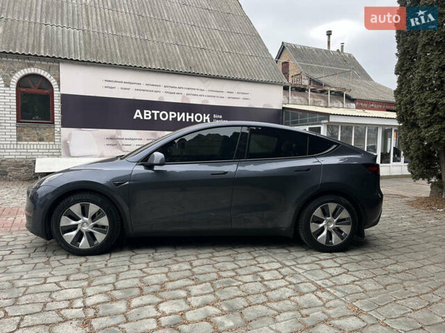 Серый Тесла Model Y, объемом двигателя 0 л и пробегом 10 тыс. км за 41000 $, фото 6 на Automoto.ua