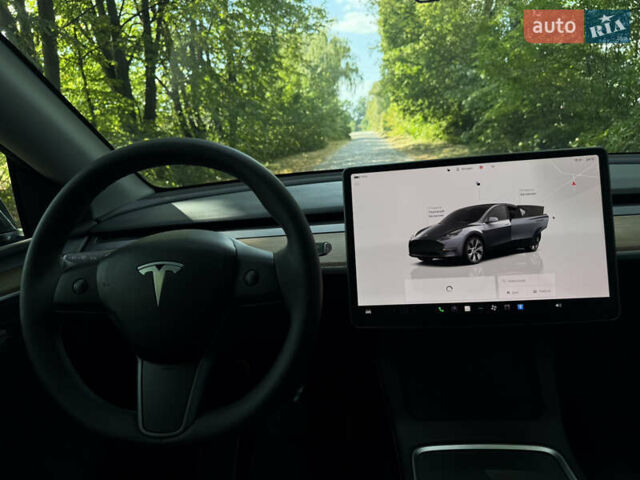 Серый Тесла Model Y, объемом двигателя 0 л и пробегом 32 тыс. км за 26500 $, фото 12 на Automoto.ua