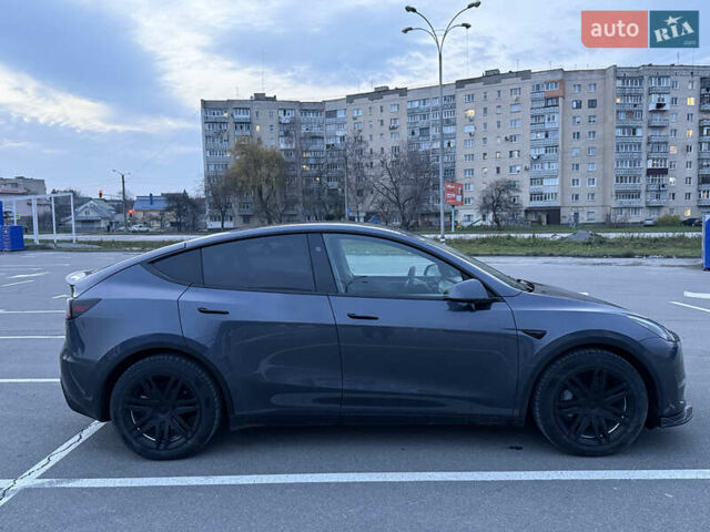 Серый Тесла Model Y, объемом двигателя 0 л и пробегом 44 тыс. км за 25000 $, фото 9 на Automoto.ua