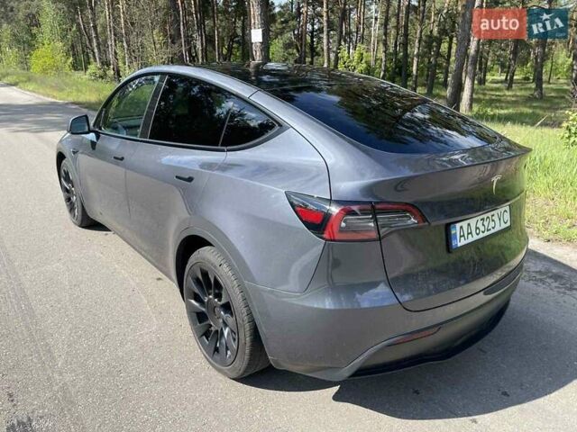 Серый Тесла Model Y, объемом двигателя 0 л и пробегом 42 тыс. км за 27500 $, фото 23 на Automoto.ua