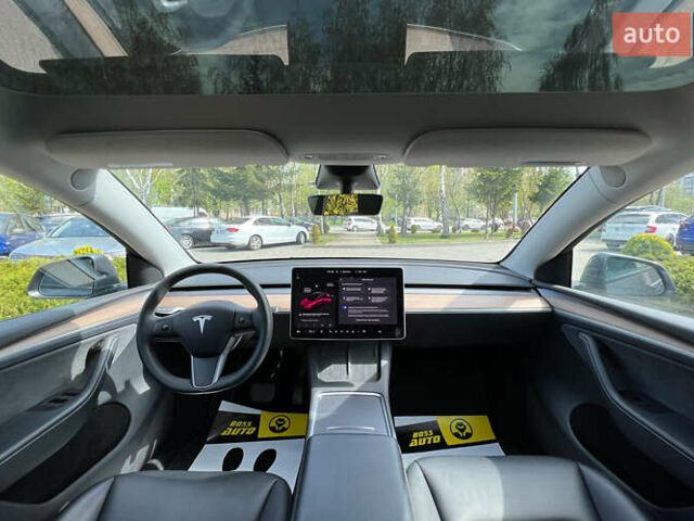 Серый Тесла Model Y, объемом двигателя 0 л и пробегом 16 тыс. км за 28999 $, фото 13 на Automoto.ua