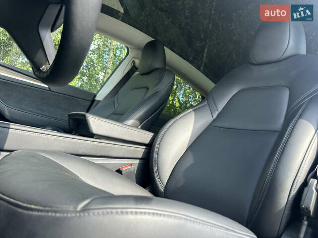 Сірий Тесла Model Y, об'ємом двигуна 0 л та пробігом 32 тис. км за 24700 $, фото 19 на Automoto.ua