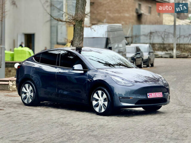 Сірий Тесла Model Y, об'ємом двигуна 0 л та пробігом 35 тис. км за 27999 $, фото 17 на Automoto.ua