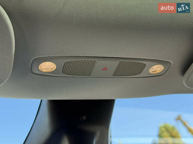 Серый Тесла Model Y, объемом двигателя 0 л и пробегом 46 тыс. км за 27200 $, фото 27 на Automoto.ua