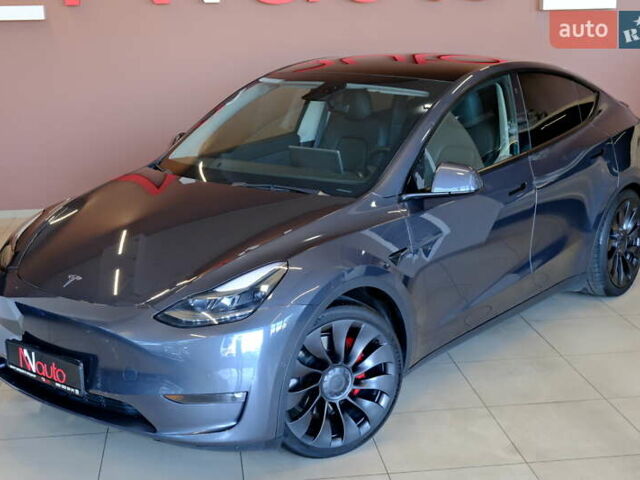 Серый Тесла Model Y, объемом двигателя 0 л и пробегом 42 тыс. км за 23900 $, фото 14 на Automoto.ua